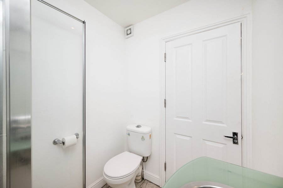 Principal bedroom, alternate view